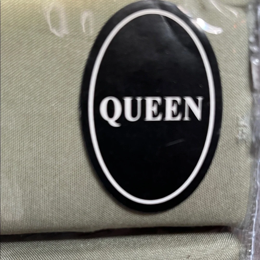 Olive Green 6-Piece Bedsheet Set